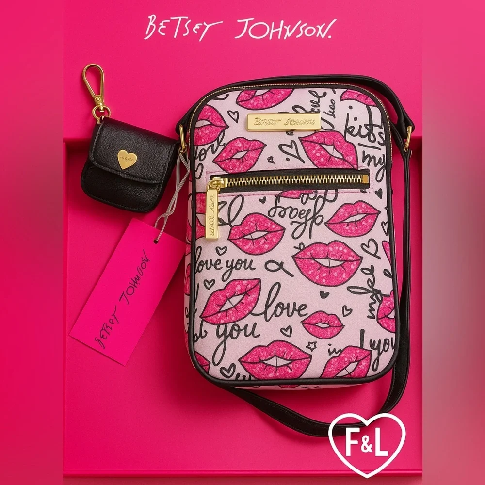 Betsey Johnson Lips Print Crossbody Bag & AirPods Case Gift Set NWT